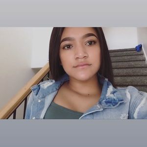 Meet your Posher, Tauna